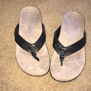 VIONIC Elena Women's Thong Sandals